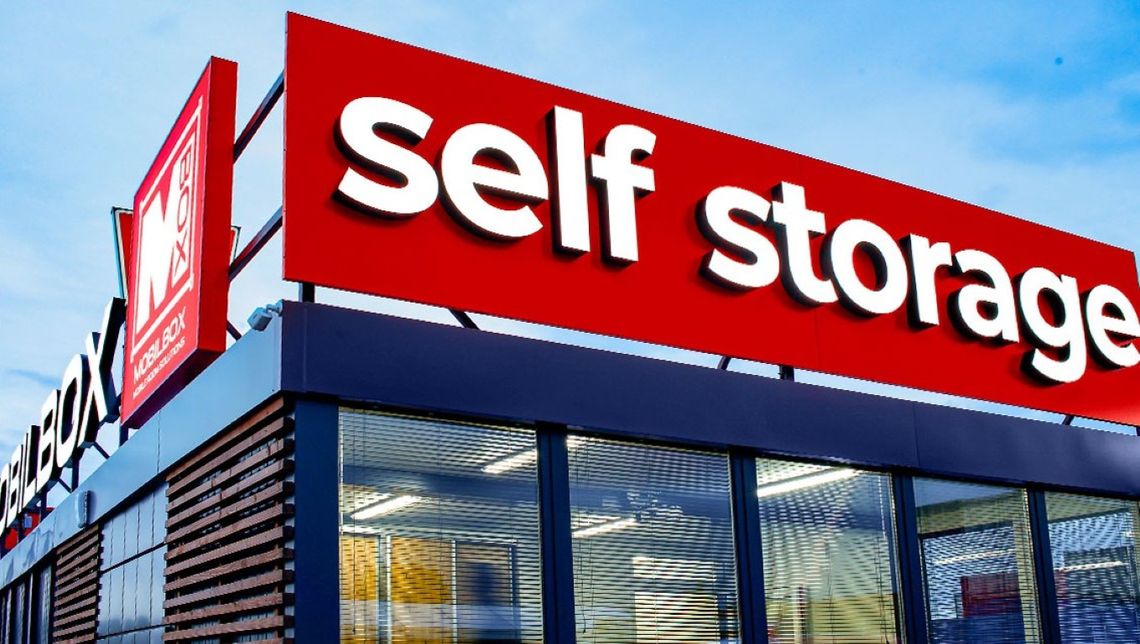 Dlaczego i kiedy warto zainteresować się wynajmem magazynu self-storage?