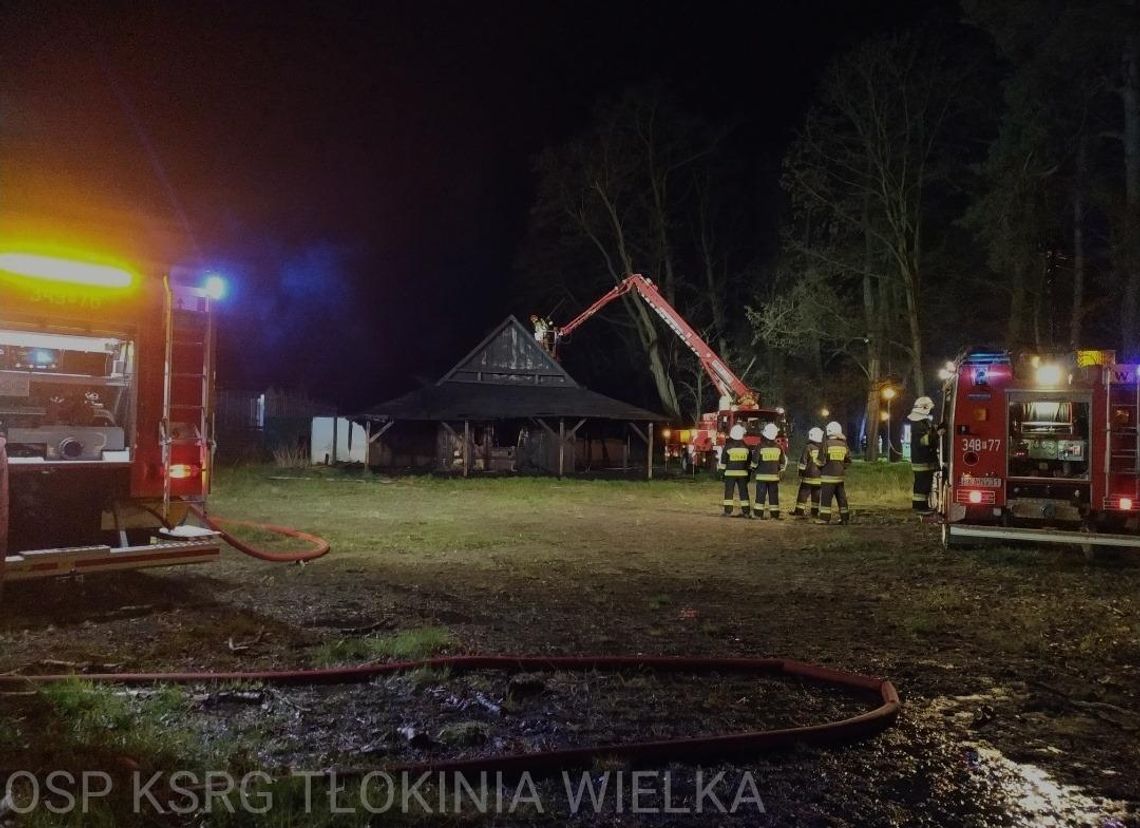 Dwukrotnie płonął bar „Chatka Puchatka” w Opatówku ZDJĘCIA