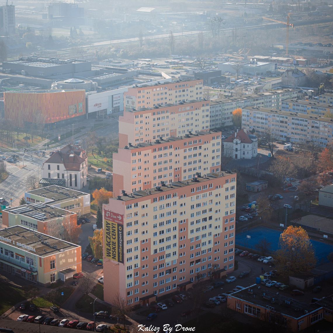 Dyrektora, monterów, kamieniarzy... Kogo szukają w Kaliszu? OFERTY PRACY