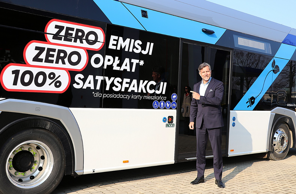 Elektryczna rewolucja w Kaliszu. Nowe autobusy już w bazie KLA