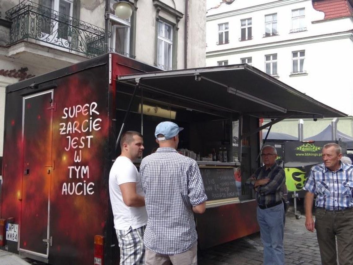 Food trucki w Kaliszu. Na jakie dania wybierają się kaliszanie? ROZSTRZYGNIĘCIE KONKURSU