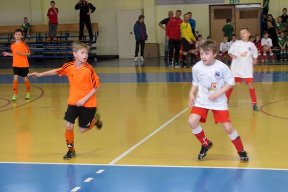 Futsalowe medale Calisii 14