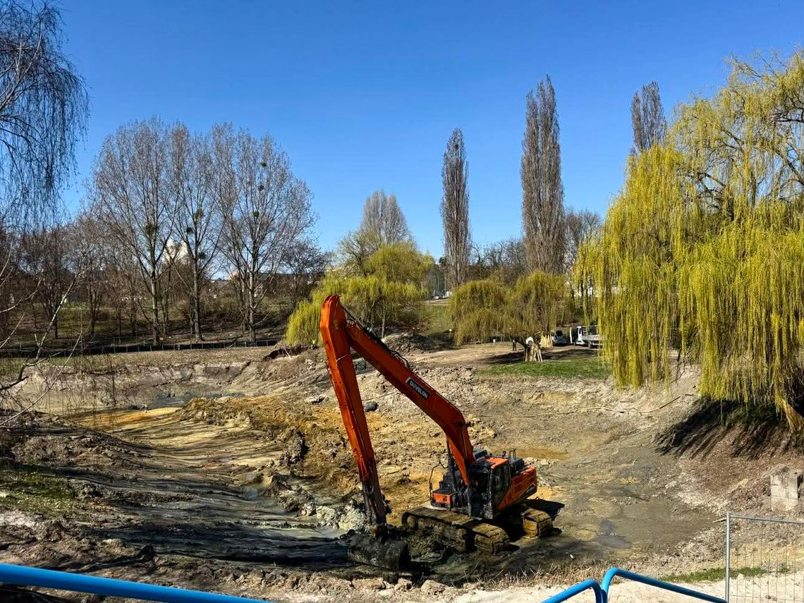 Głębokie wykopy. „Powstanie kaskada wodna” Głębokie wykopy. „Powstanie kaskada wodna”