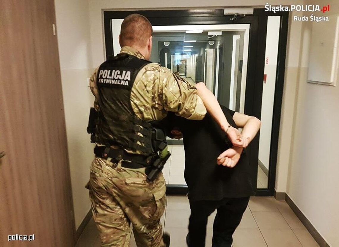 „Groził przestrzeleniem nóg”. Ukrainiec oskarżony o gwałt