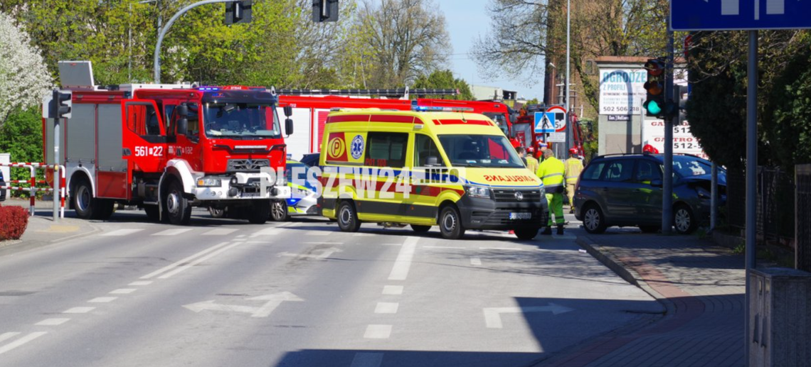 Groźny wypadek na skrzyżowaniu. Wśród poszkodowanych 4-letnie dziecko