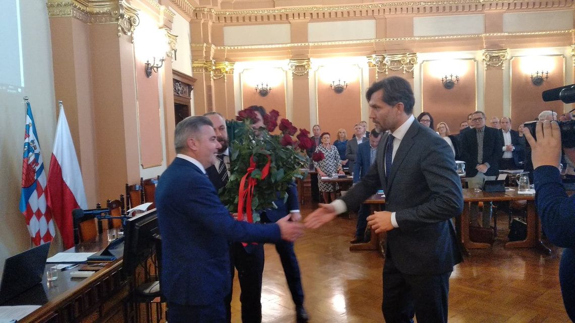 Janusz Pęcherz pożegnał się z samorządem. „Kaliszanom dziękuję, że nauczyli mnie pokory” ZDJĘCIA