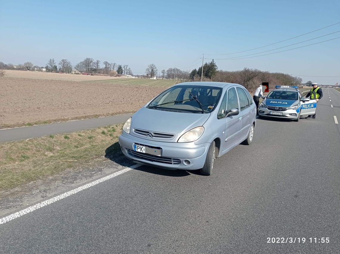 Jechał od lewej do prawej. Zatrzymali go świadkowie