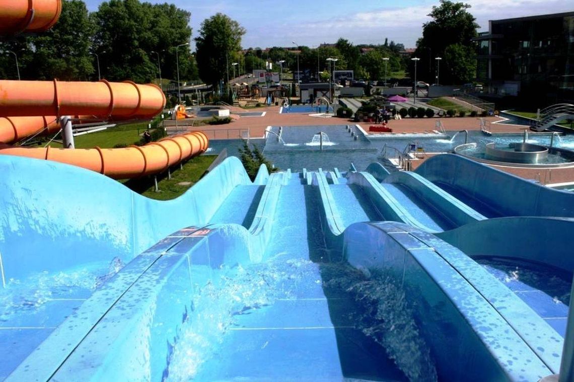 Kaliski aquapark otwiera baseny zewnętrzne ZDJĘCIA