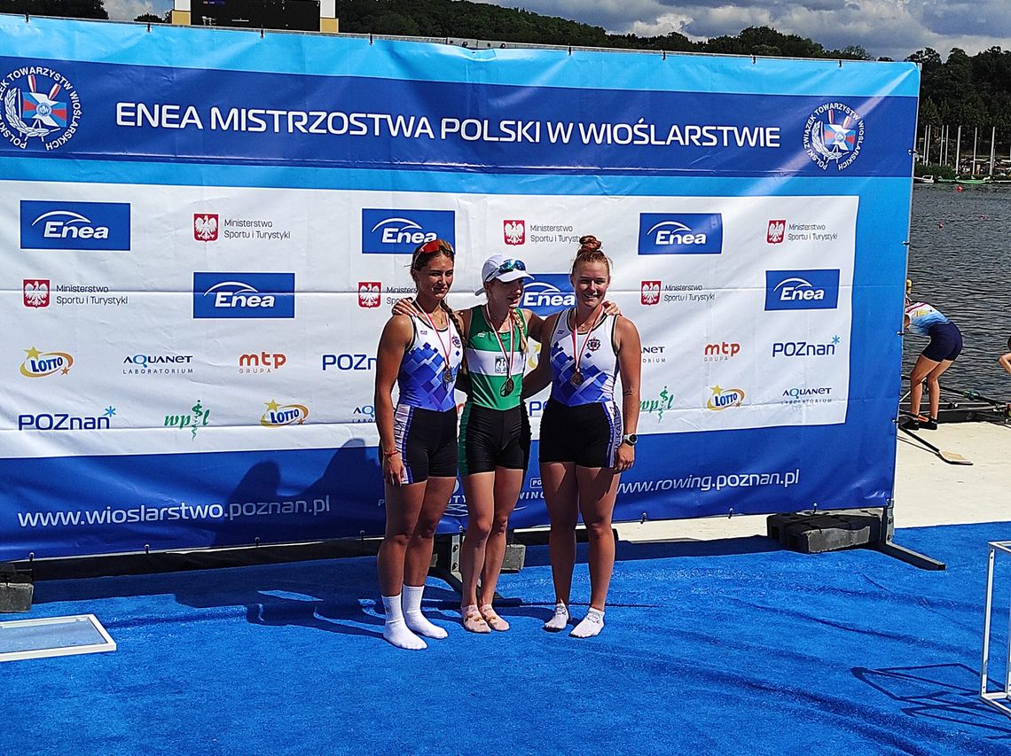 Kaliskie podium w jedynce. Wioślarki KTW z medalami Młodzieżowych Mistrzostw Polski