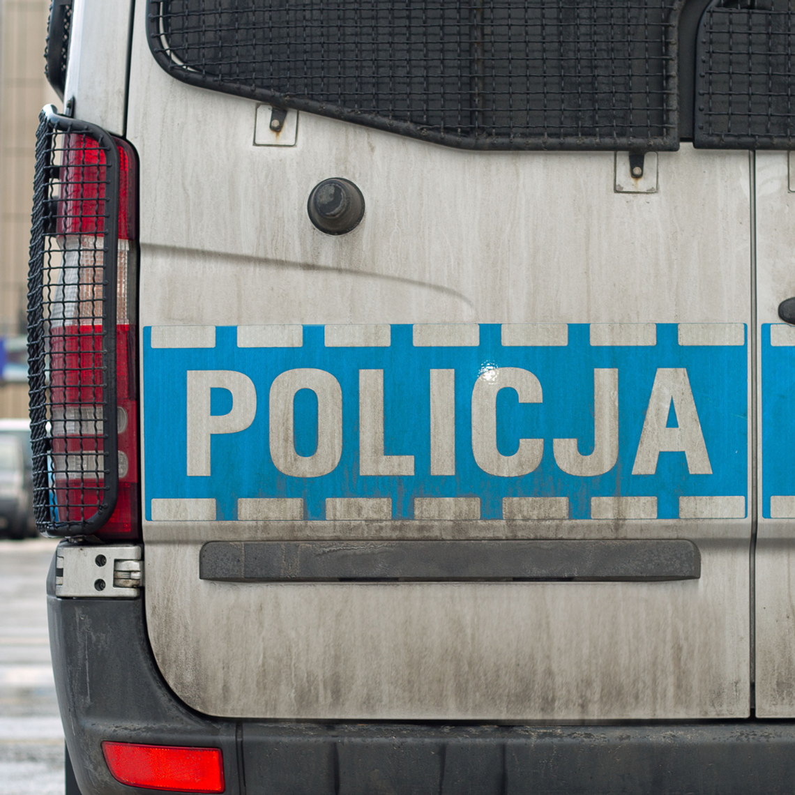 KALISZ: Nożem zabiła partnera? Kobiecie grozi DOŻYWOCIE