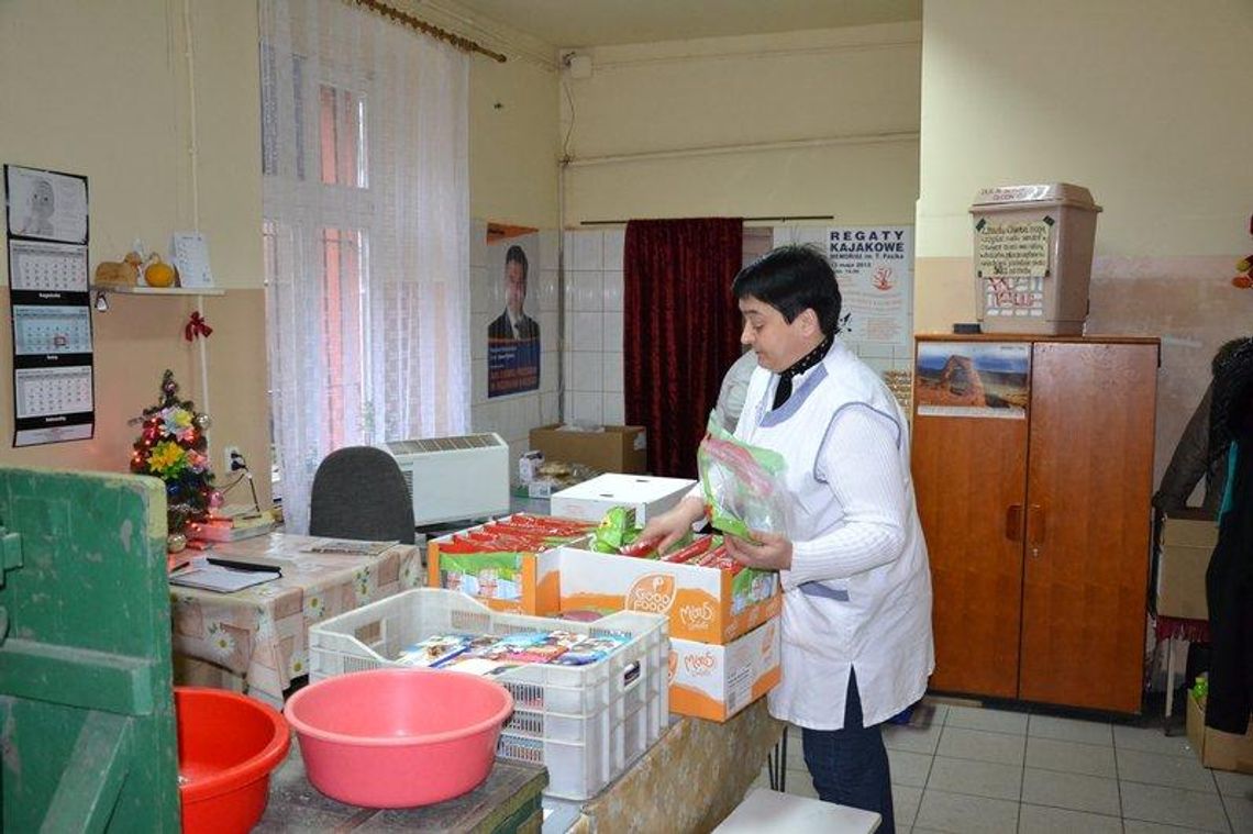 Kaliszanie kaliszanom - zebrano ponad 9 ton żywności
