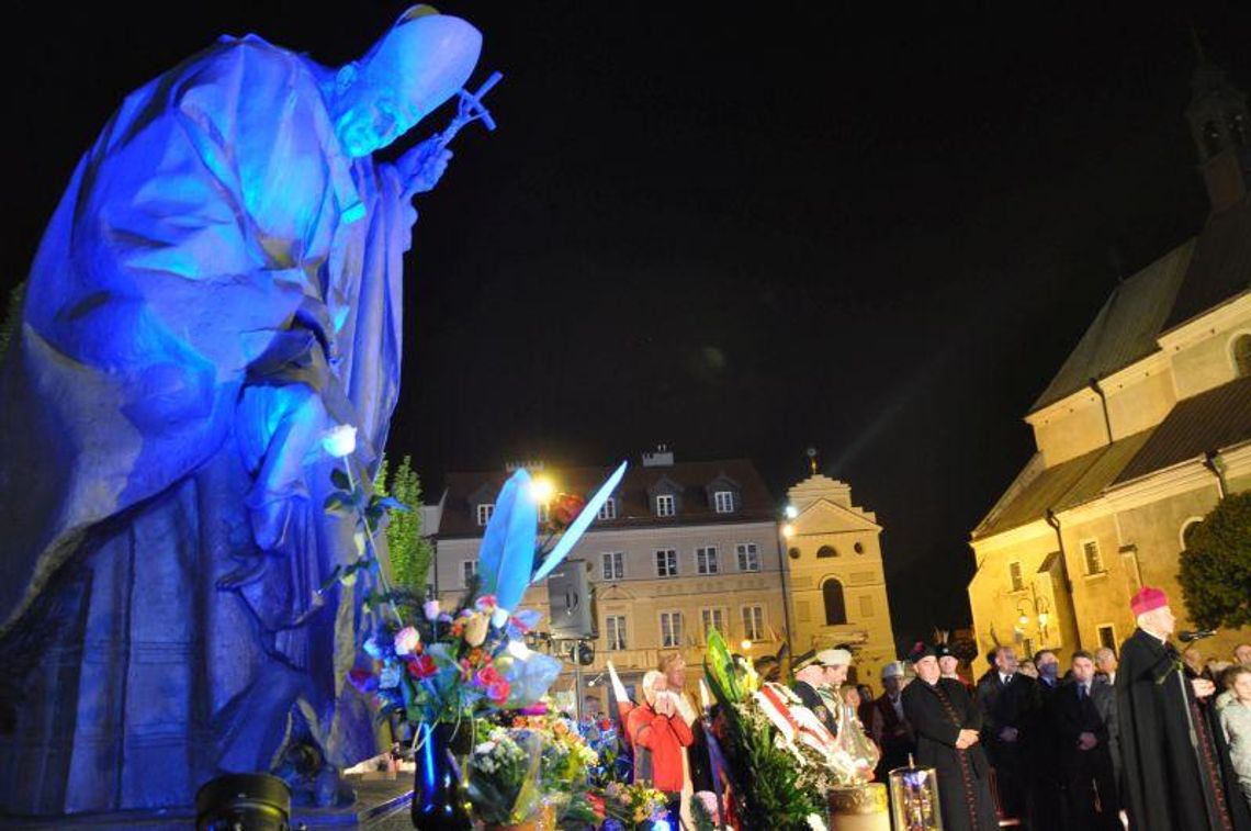 Kaliszanie Świętemu Janowi Pawłowi II ZDJĘCIA i FILM