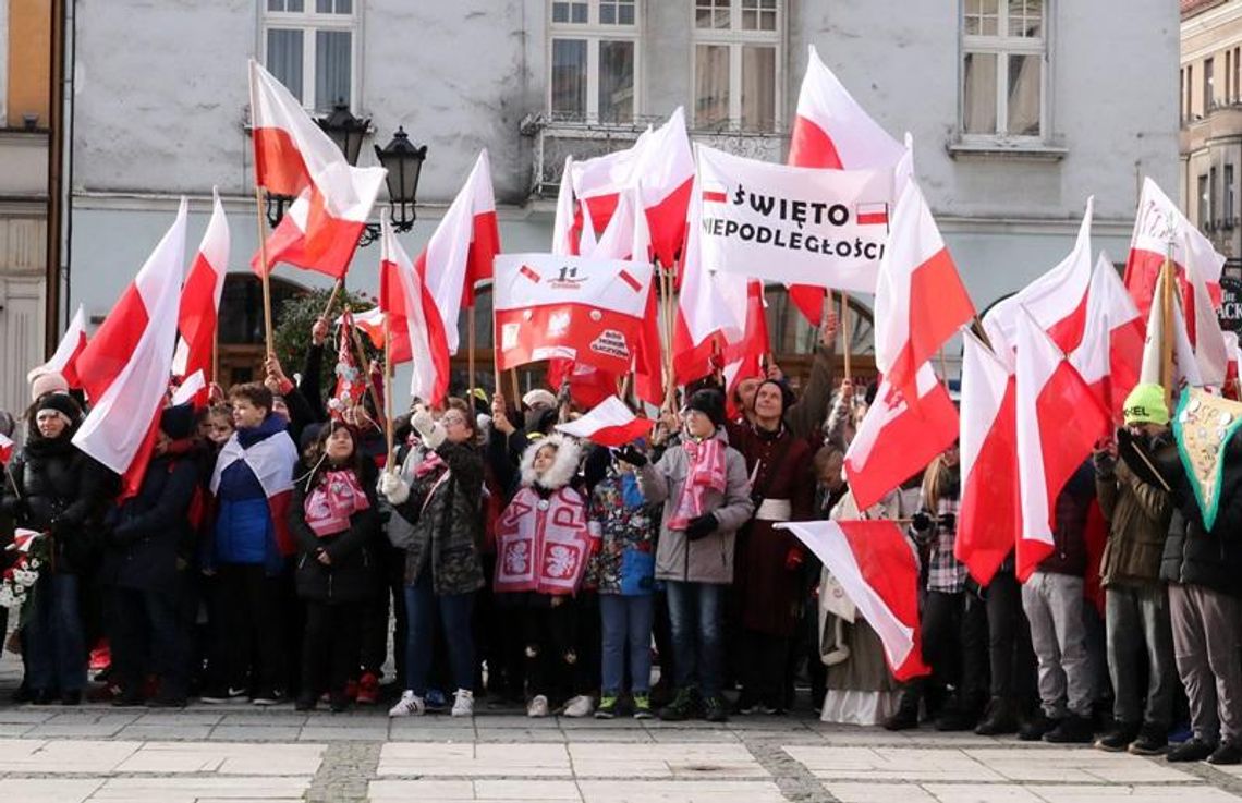 Kaliszanie uczcili Święto Niepodległości ZDJĘCIA