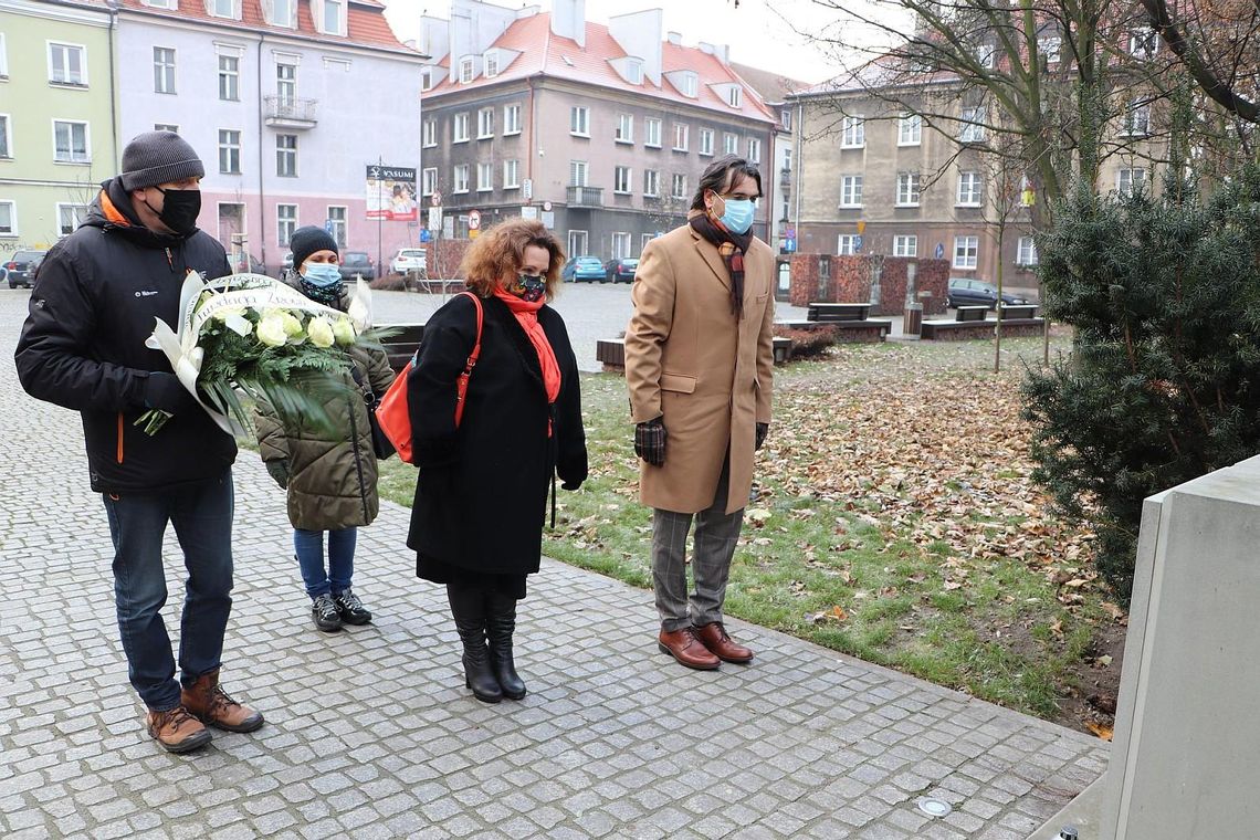 Kaliszanie upamiętnili 81. rocznicę pierwszych deportacji kaliskich Żydów ZDJĘCIA