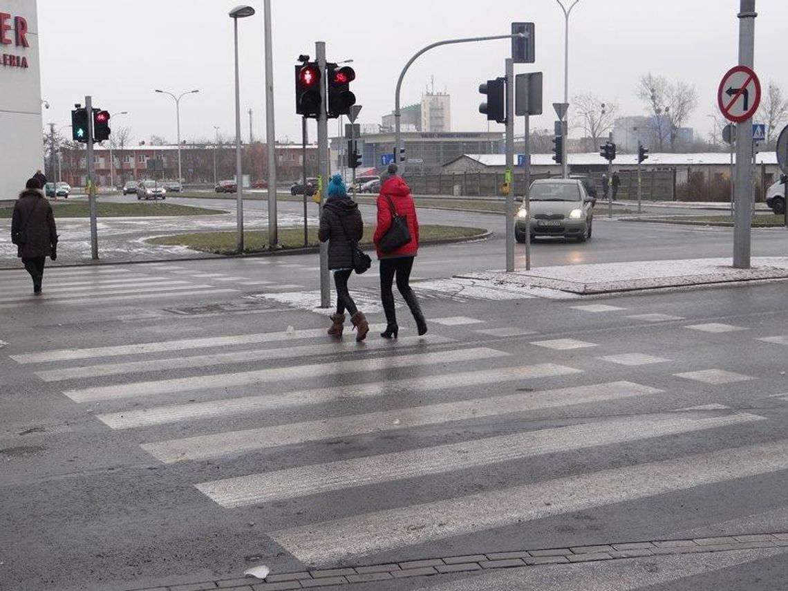 Kamery ZDM nagrają i ukarzą pieszych  PRIMA APRILIS :)