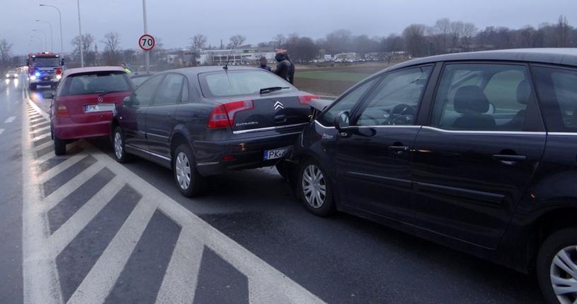 Karambol na Trasie Bursztynowej. Mamy nagranie momentu zderzenia