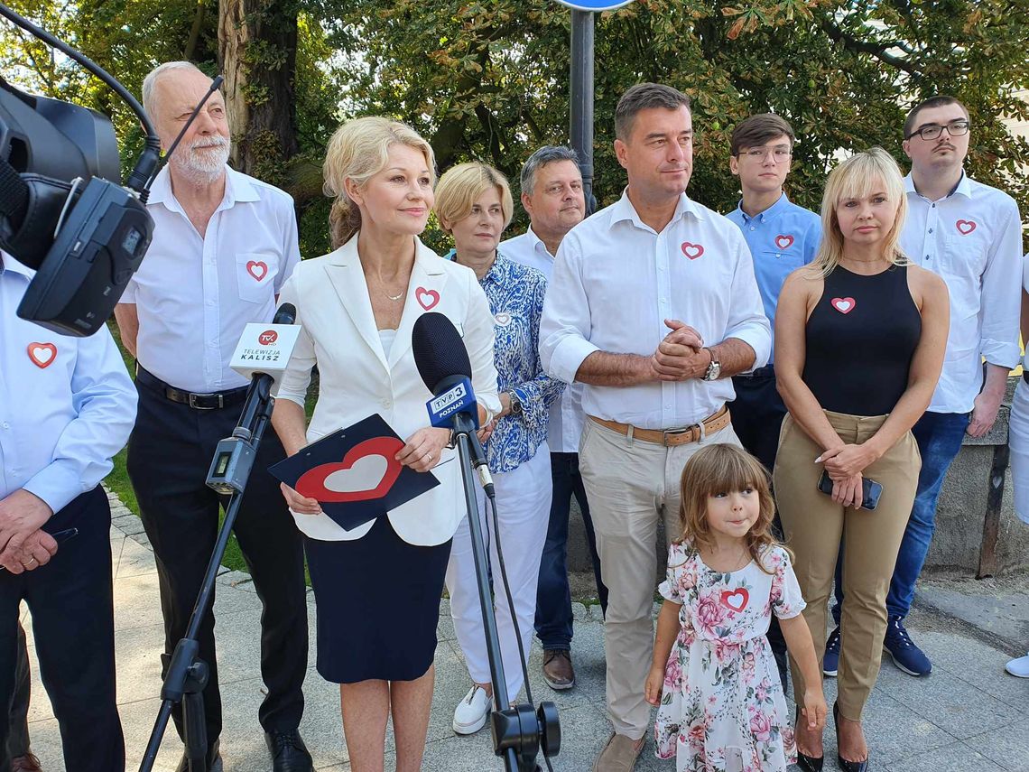 Karolina Pawliczak prezentuje czołówkę listy Koalicji Obywatelskiej. Bez lidera kaliskiej PO