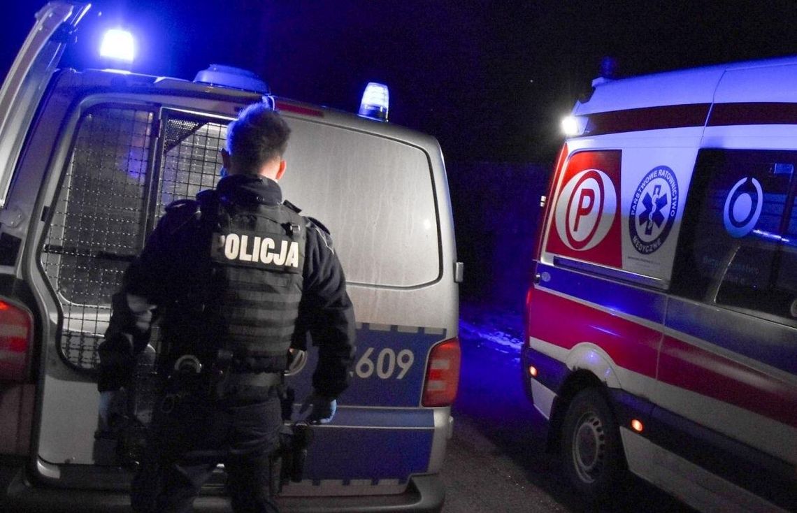 Kierowca bmw spowodował wypadek i zaatakował policjantów