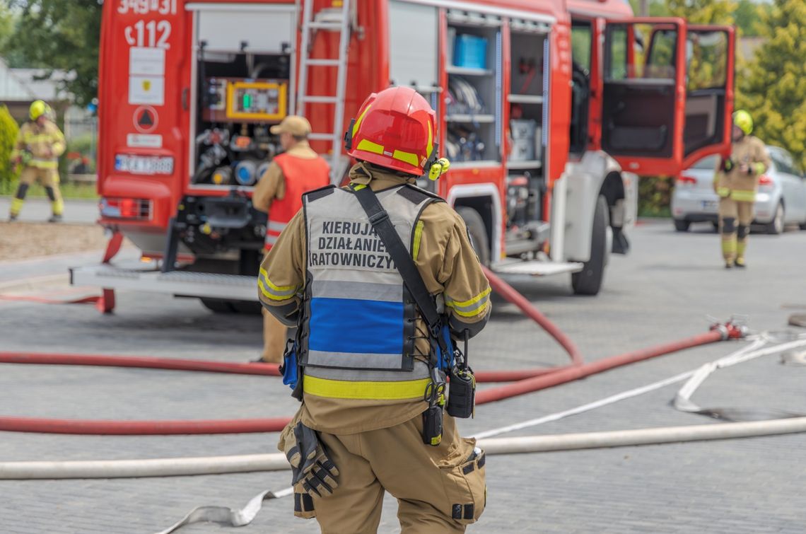 Kierowcy, uważajcie. Więcej pojazdów straży na drogach