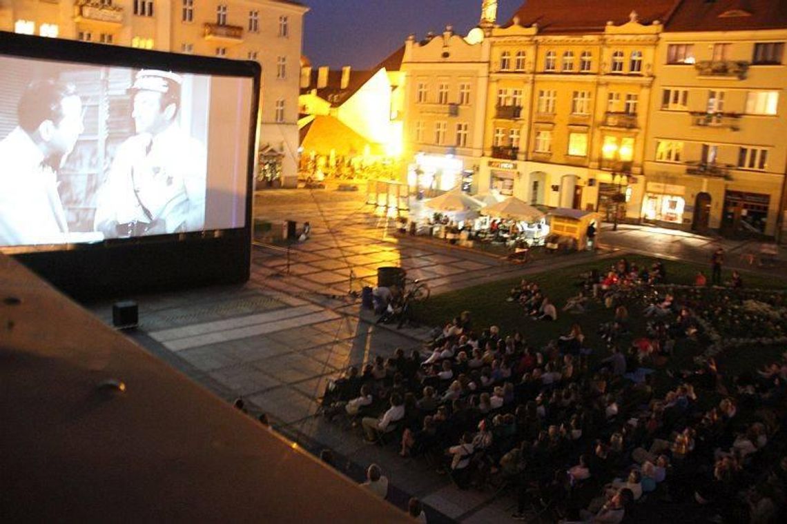 Kino pod chmurką