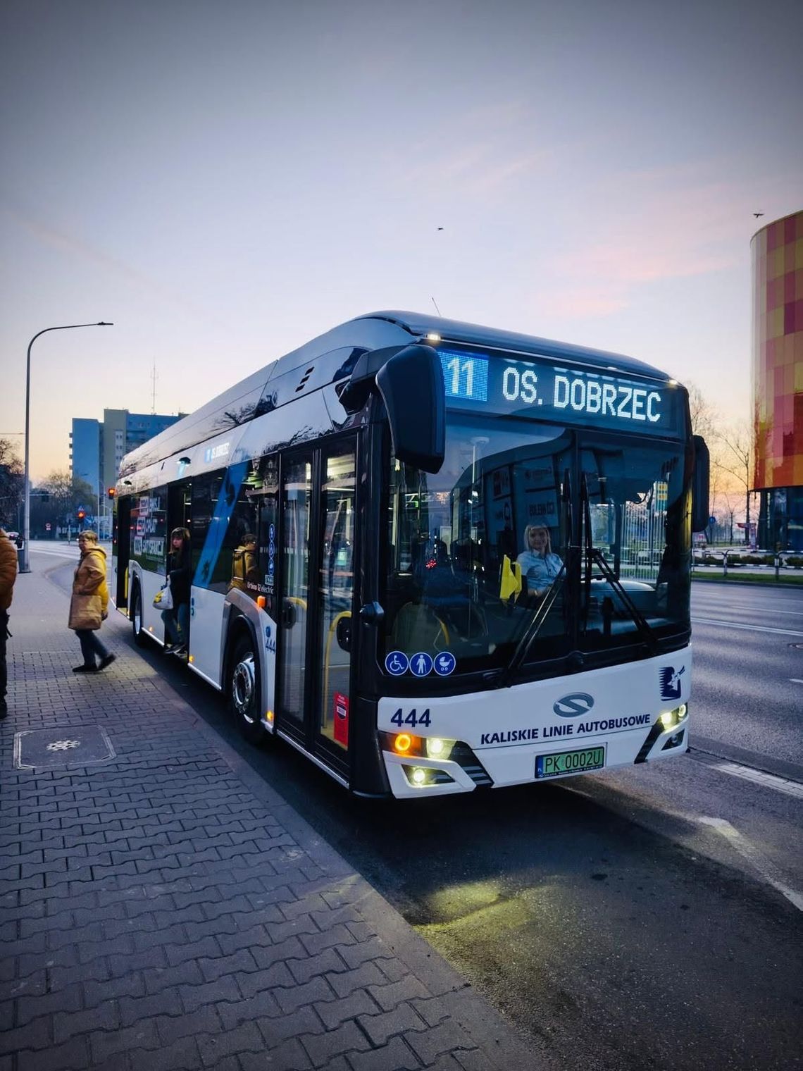 KLA zmienia rozkład jazdy. Część kursów zniknie KLA zmienia rozkład jazdy. Część kursów zniknie