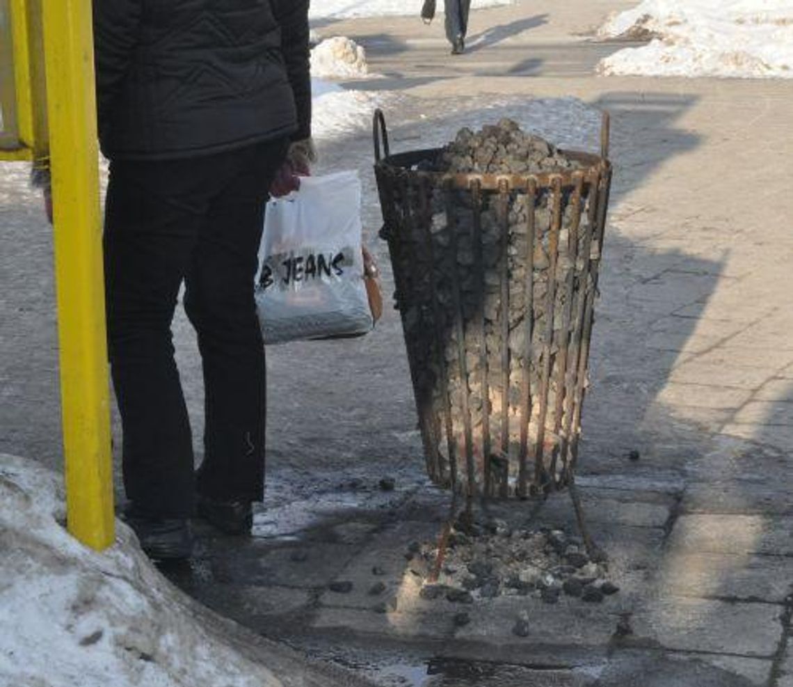 Koksowniki przygotowane na mróz, ale na razie nie będą wystawione