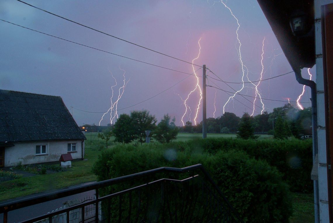 Kolejne burze i duży spadek temperatury