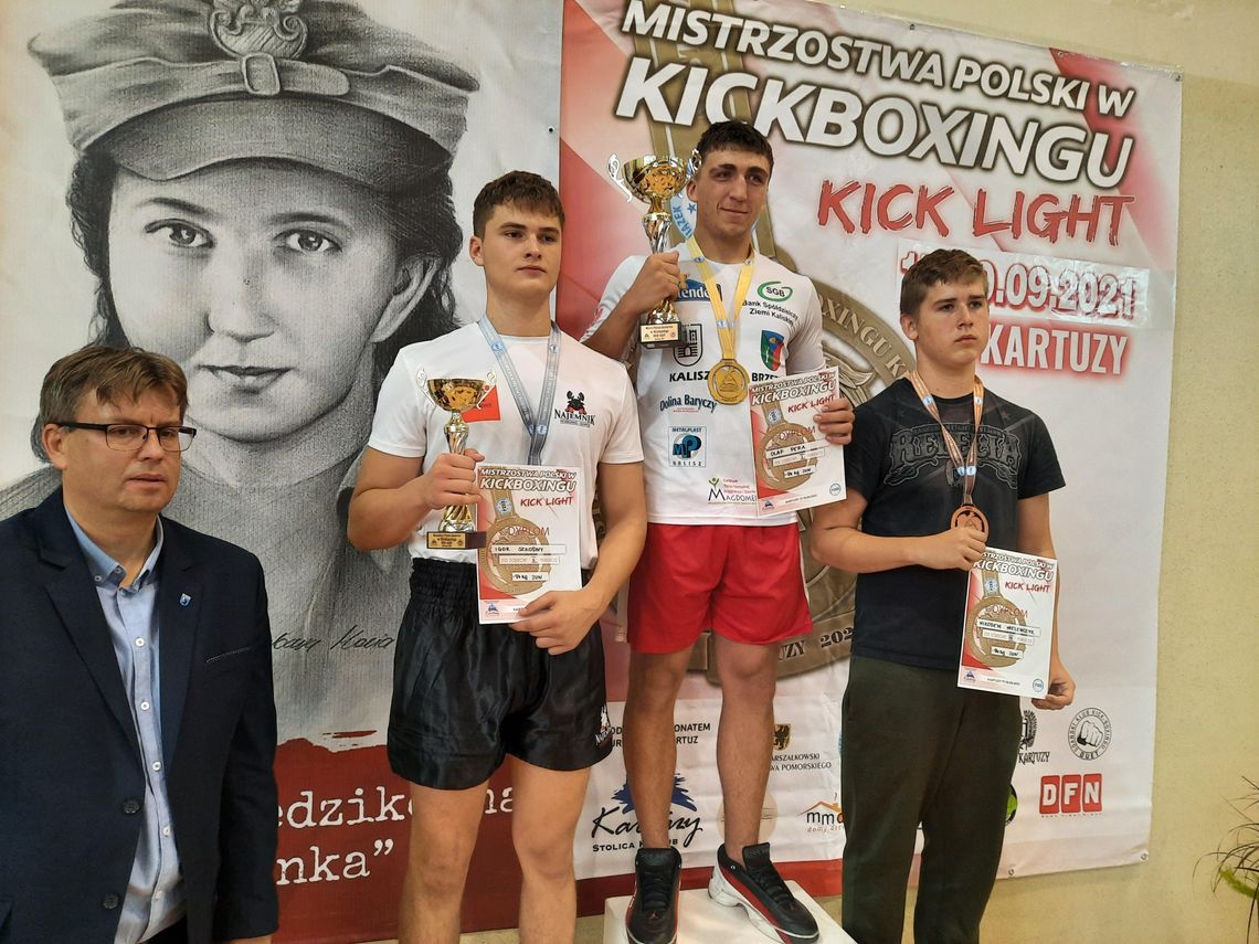 Kolejne złoto Olafa Pery. Kickboxerzy Ziętek Team na podium MP w Kartuzach