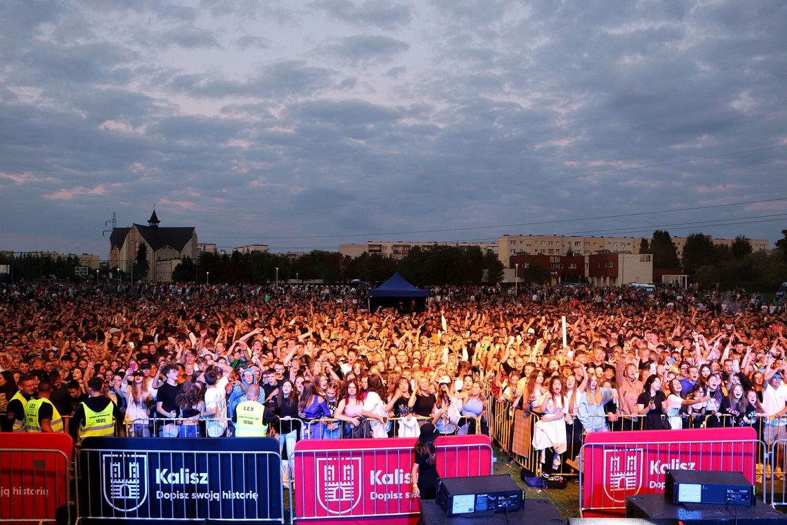 Koncert na zakończenie wakacji. Kolejny raper odwiedzi Kalisz