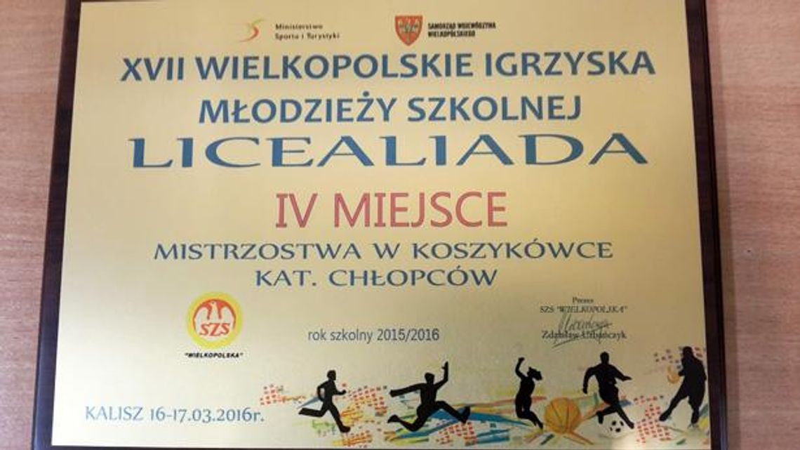 Koszykarze II LO w wielkopolskiej „czwórce” Koszykarze II LO w wielkopolskiej „czwórce”