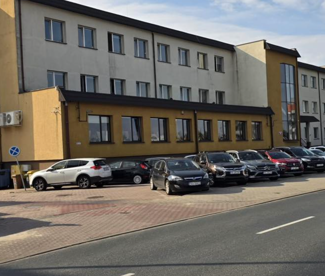 Ładunek wybuchowy w kaliskim urzędzie? Pilna akcja w skarbówce Ładunek wybuchowy w kaliskim urzędzie? Pilna akcja w skarbówce