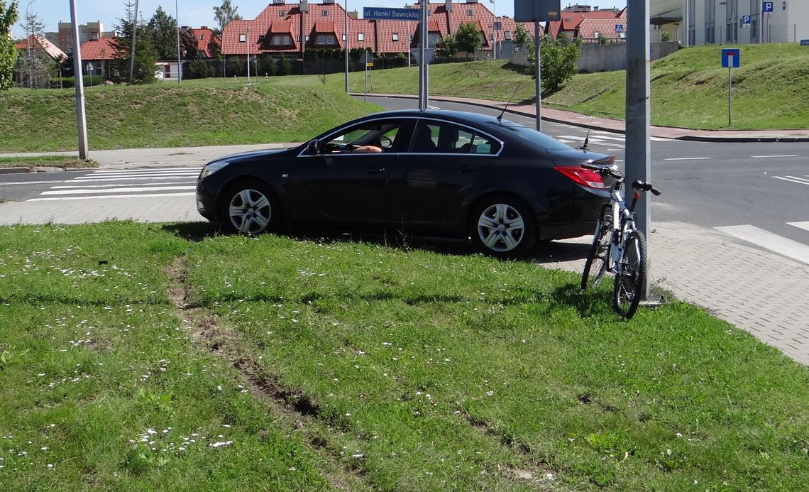 Miał ponad 3 promile. Jechał na rowerze