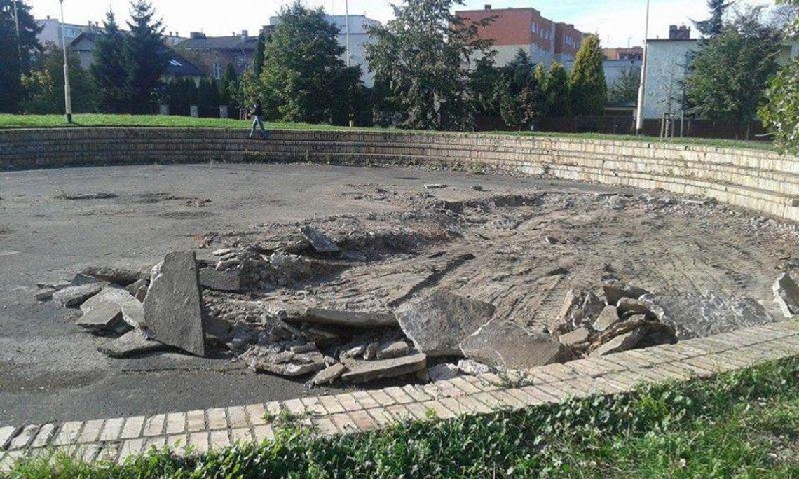 Miasto buduje plac do ulicznego treningu ZDJĘCIA i FILM