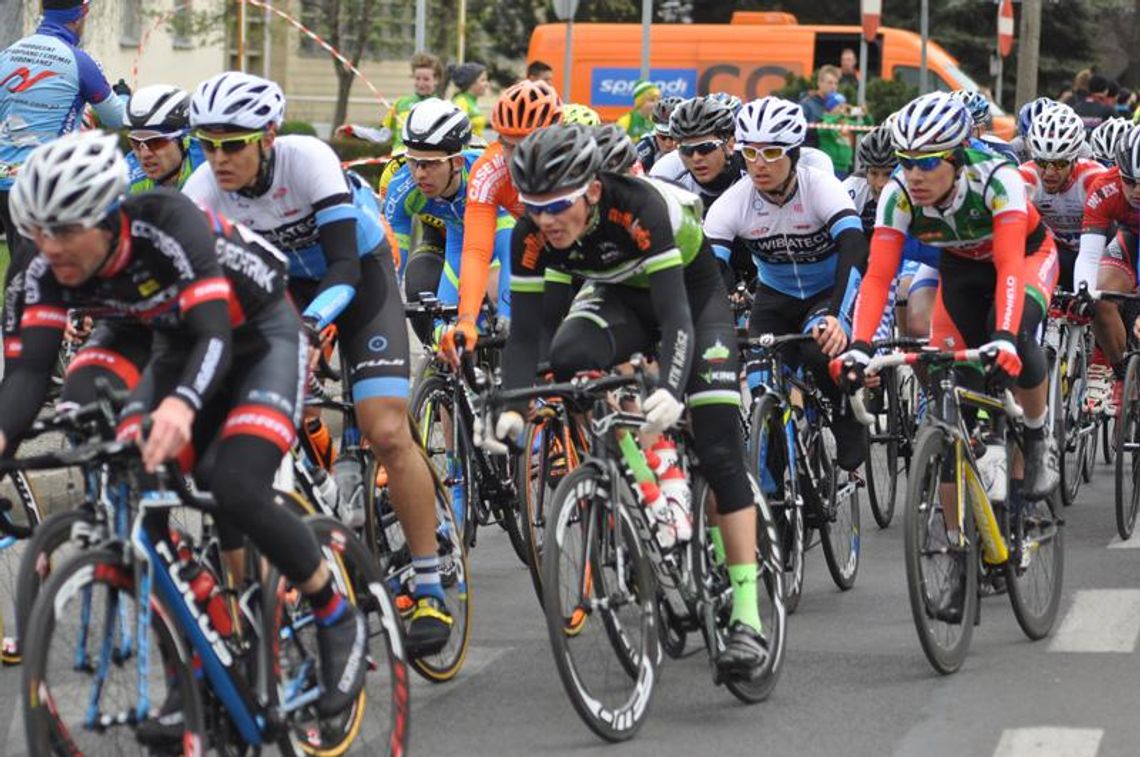 Międzynarodowy peleton w Hellena Tour 2016 Międzynarodowy peleton w Hellena Tour 2016