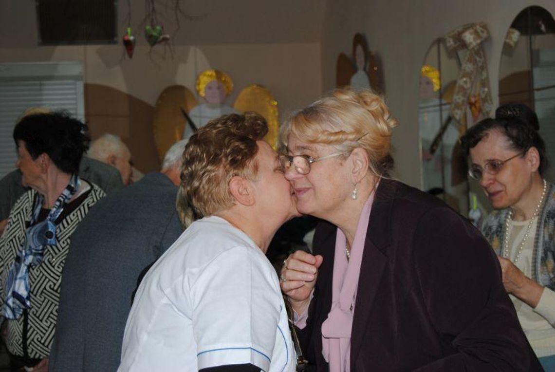 Mieszkańcy DPS podzielili się opłatkiem