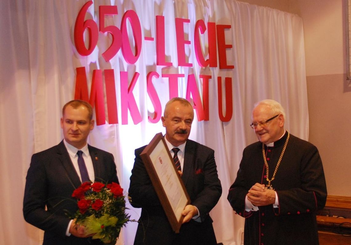 Mikstat świętuje i honoruje