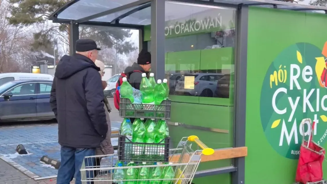 Miliard butelek! Jedni zarabiają, inni tracą na systemie kaucyjnym Miliard butelek! Jedni zarabiają, inni tracą na systemie kaucyjnym