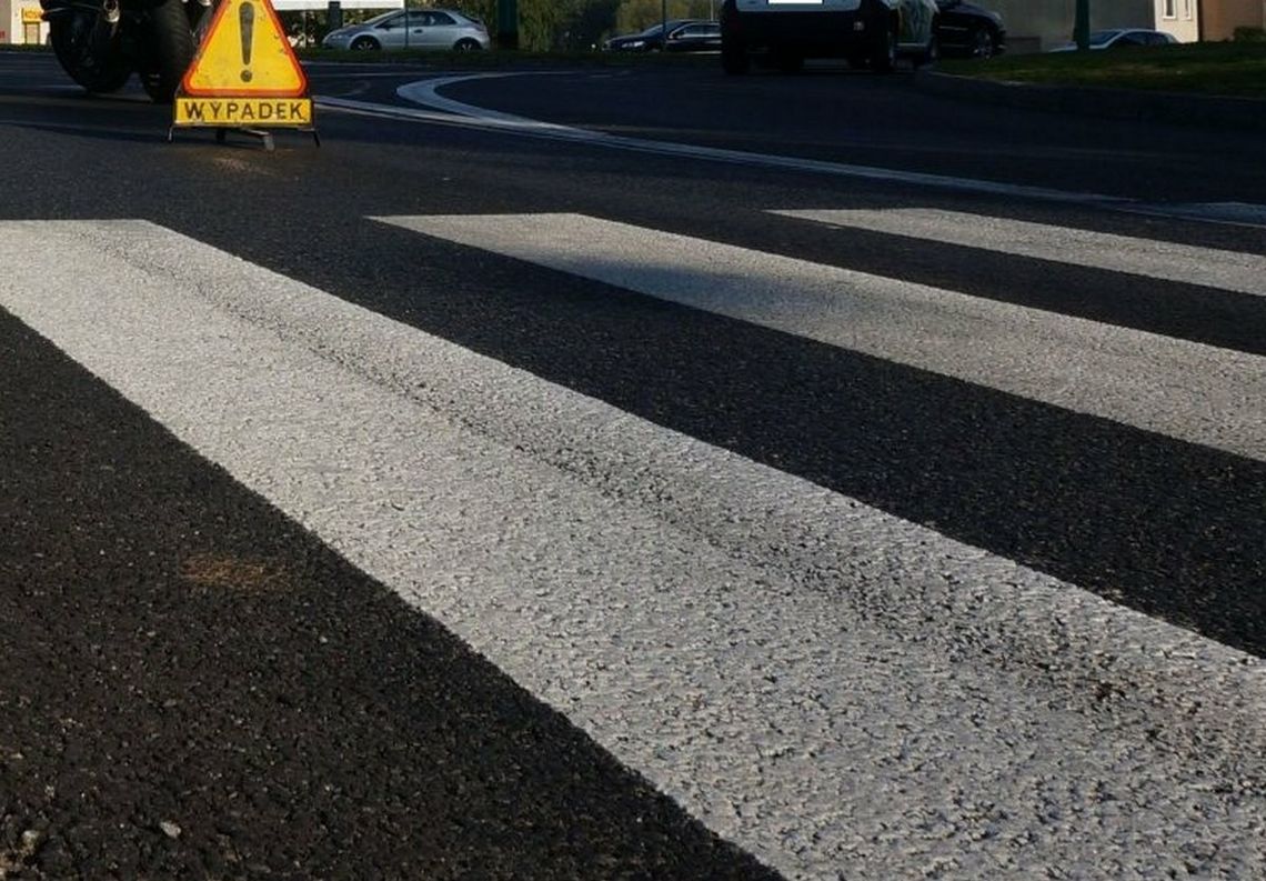 Młoda kobieta potrąciła chłopca na pasach. Dziecko trafiło do szpitala