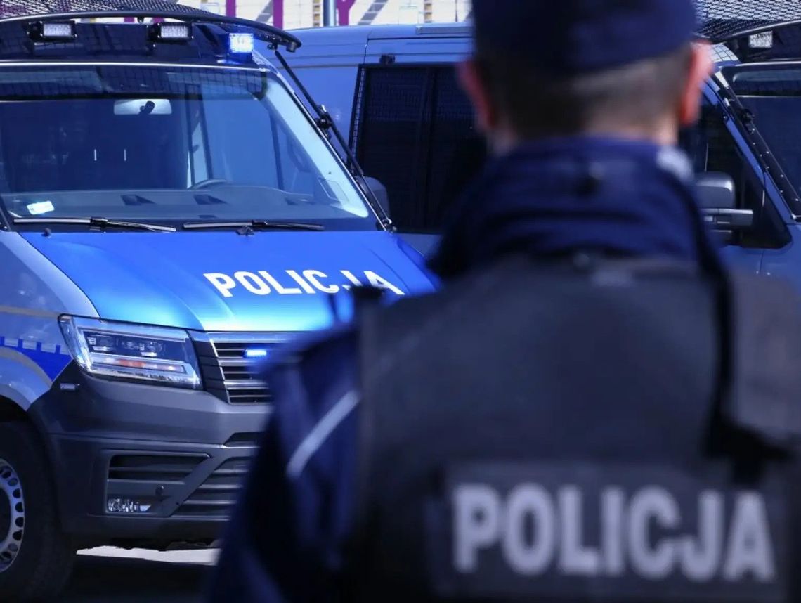 Młodzież boi się wychodzić – twierdzą rodzice. Co na to policja?