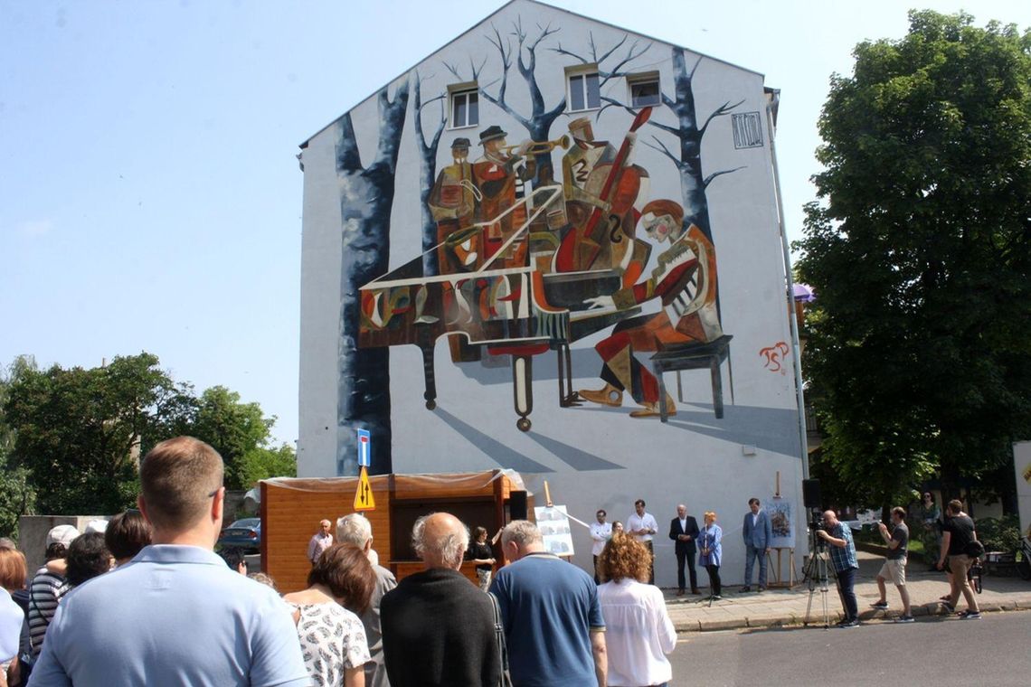 Mural odsłonięty ZDJĘCIA