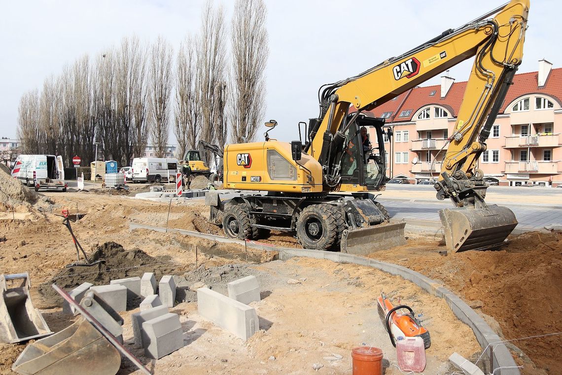 Na osiedlu Dobrzec trwa remont drogi osiedlowej