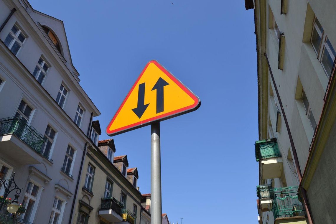 Na tych jednokierunkowych ulicach rowerzyści pojadą w obie strony