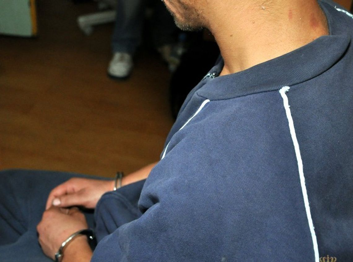 Najpierw oskarżono go o GWAŁT... Młody mężczyzna usłyszał wyrok