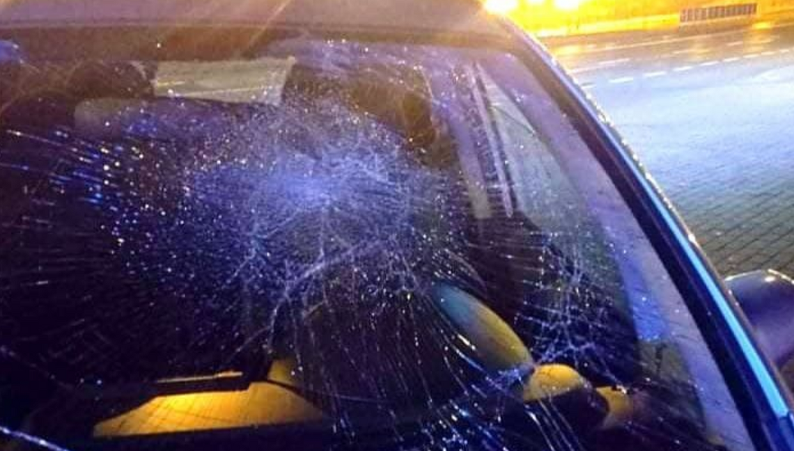 Niebezpieczne popołudnie na Szlaku Bursztynowym. Najpierw potrącenie, potem kolizja Niebezpieczne popołudnie na Szlaku Bursztynowym. Najpierw potrącenie, potem kolizja