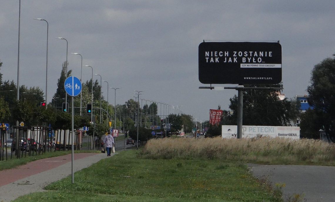 „Niech zostanie tak jak było”. Tajemniczy billboard w Kaliszu ZDJĘCIA