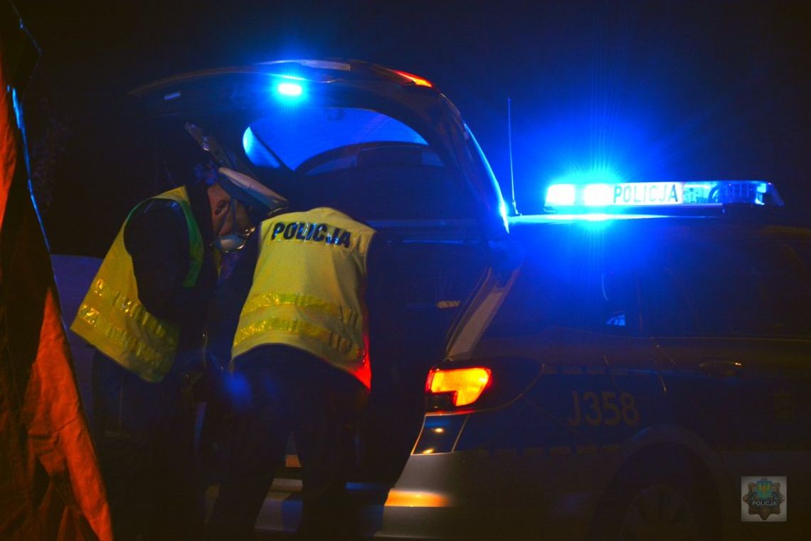 Nocna akcja policji. „Przeciwko agresywnym i niebezpiecznym” Nocna akcja policji. „Przeciwko agresywnym i niebezpiecznym”