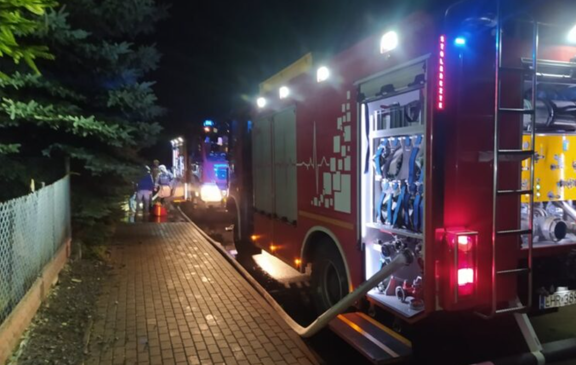 Nocny pożar domu. 13-latek uratował swoją babcię!