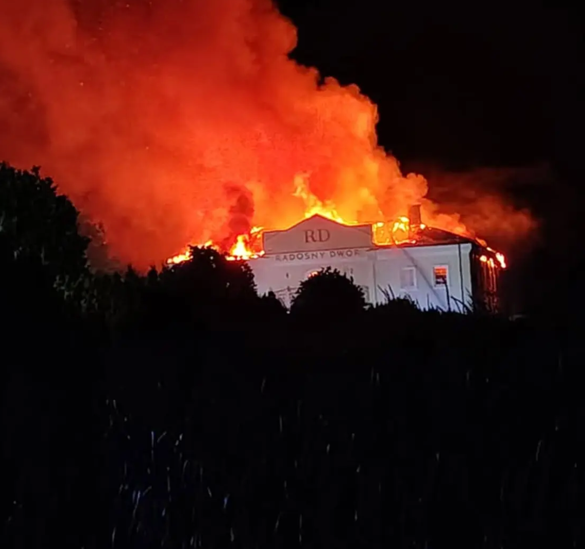 Nocny pożar restauracji. OGROMNE straty! Nocny pożar restauracji. OGROMNE straty!