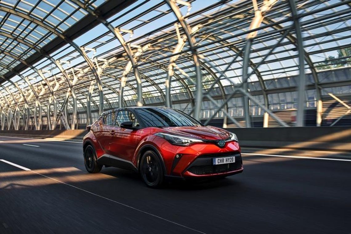 Nowa Toyota C-HR debiutuje w polskich salonach