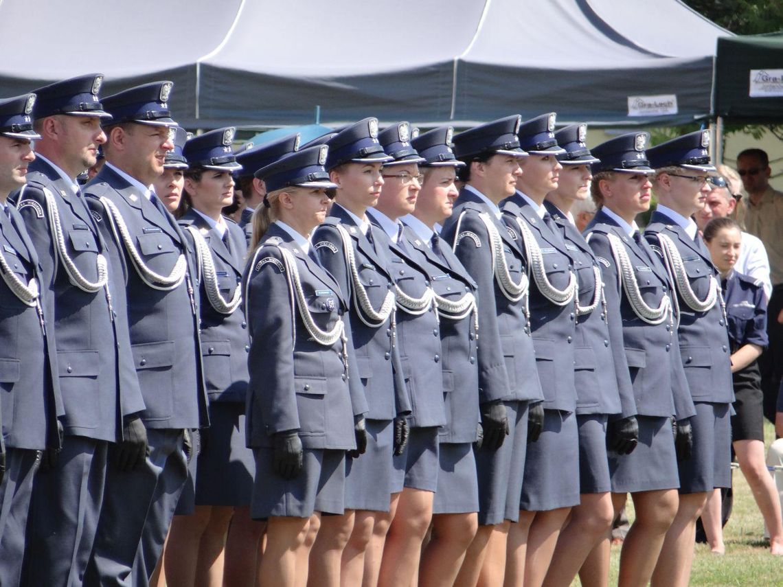 Nowi oficerowie Służby Więziennej ZDJĘCIA